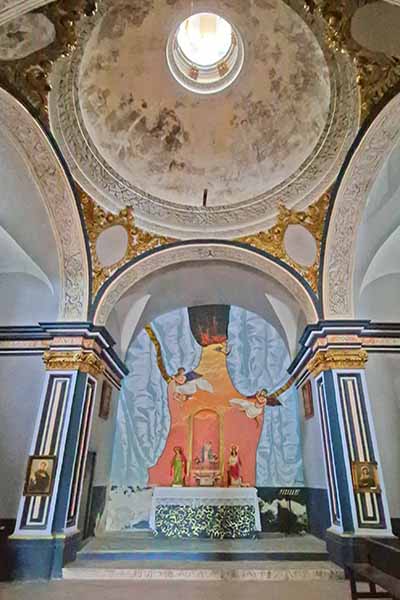 Altar de la ermita © UTM Desarrollos